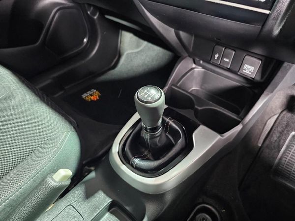 2023-Honda-WR-V-12-Elegance image:12