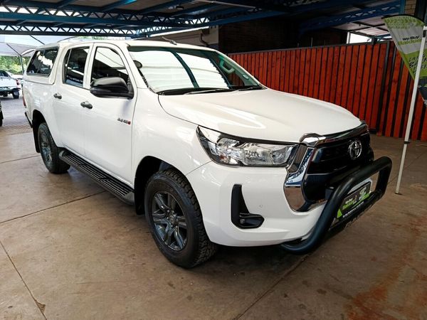 2021-Toyota-Hilux-24-GD-6-Raider-4x4-Double-Cab image:3