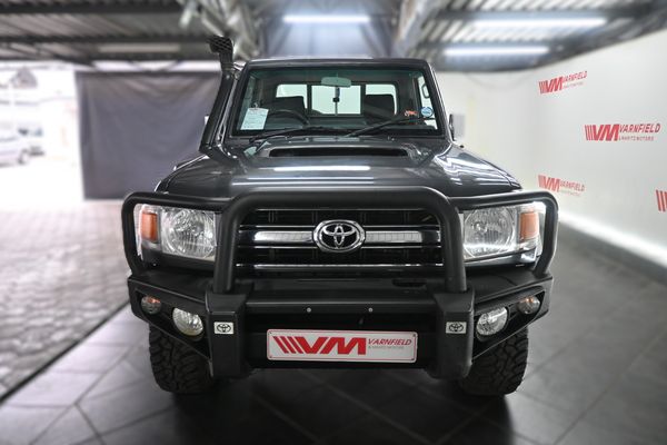 Used Toyota Land Cruiser 79 4.5 D Single-Cab for sale in Gauteng