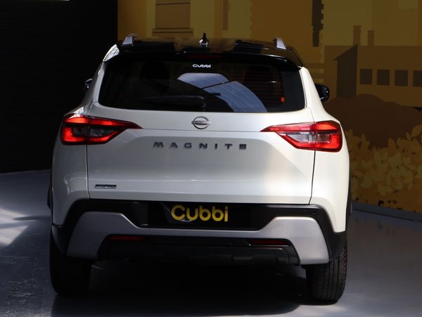 2024-Nissan-Magnite-10T-Acenta image:6
