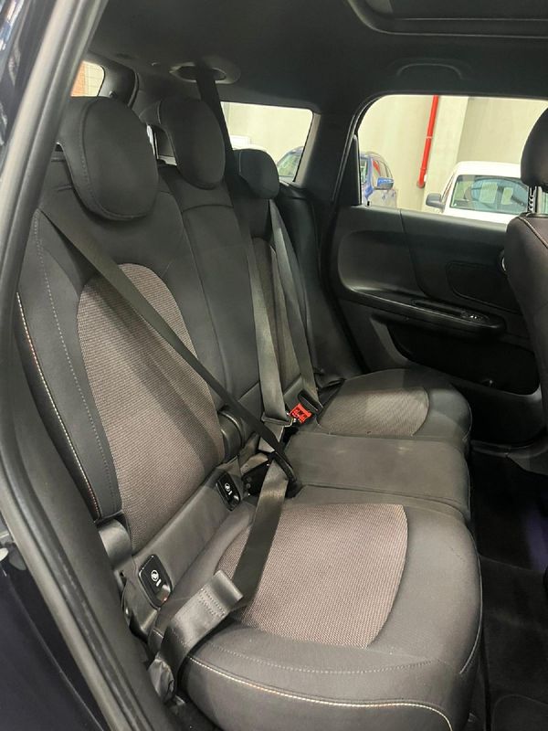2020-MINI-Countryman-Cooper-Auto image:12