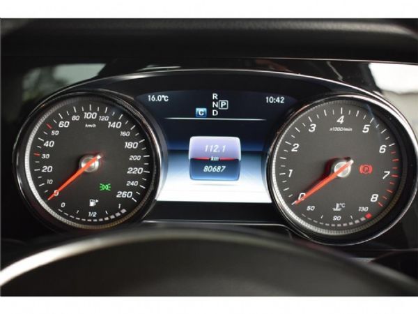 2017-Mercedes-Benz-E-Class-E-400 image:16