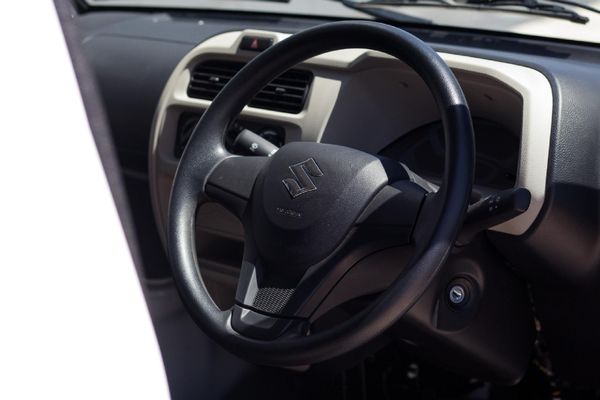 2026-Suzuki-Eeco-12-Panel-Van image:4