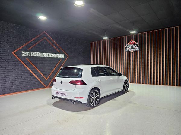 2019-Volkswagen-Golf-VII-GTI-20-TSI-Auto image:25