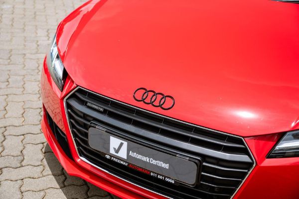 2015-Audi-TT-Coupe-20-TFSI-quattro-Auto image:3