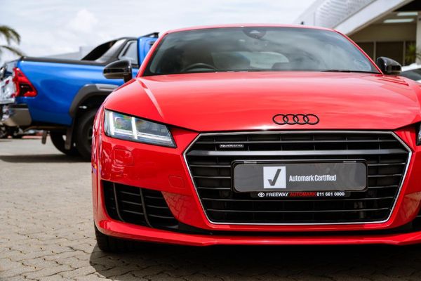 2015-Audi-TT-Coupe-20-TFSI-quattro-Auto image:4