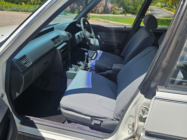 1988-Toyota-Cressida-RSi image:19
