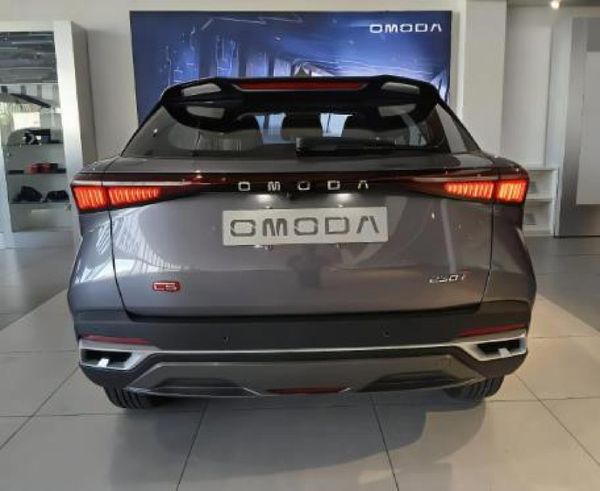 2026-Omoda-C5-15T-Luxury-X image:6