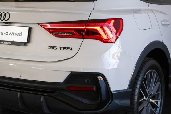 2026-Audi-Q3-Sportback-Black-Edition-35-TFSI image:11