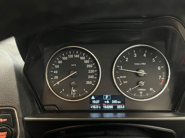 2016-BMW-1-Series-120i-5-dr-Urban-Line-Auto image:10