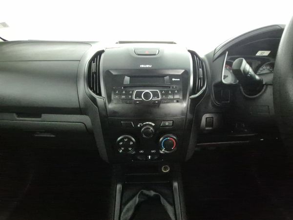 2022-Isuzu-D-Max-250-HO-Hi-Rider-Double-Cab image:8