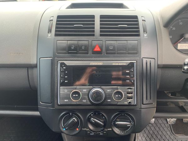 2017-Volkswagen-Polo-Vivo-CitiVivo-14-5-dr image:9