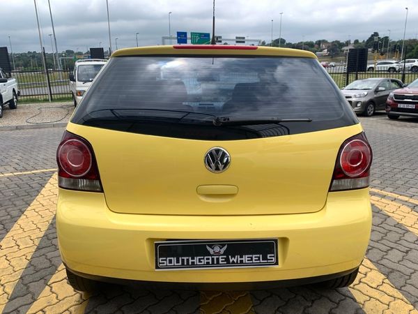 2017-Volkswagen-Polo-Vivo-CitiVivo-14-5-dr image:4