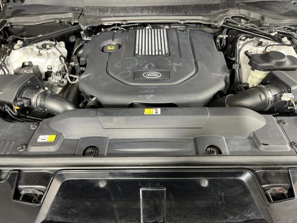 2020-Land-Rover-Range-Rover-Sport-30-D-HSE-225kW image:12
