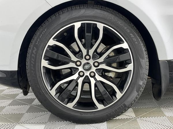 2020-Land-Rover-Range-Rover-Sport-30-D-HSE-225kW image:4