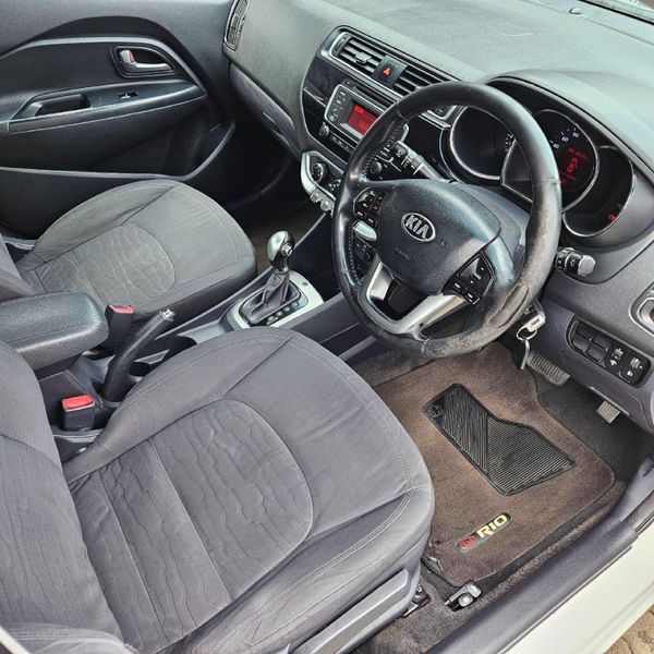 2018-Kia-Rio-14-Tec-Sedan-Auto image:13