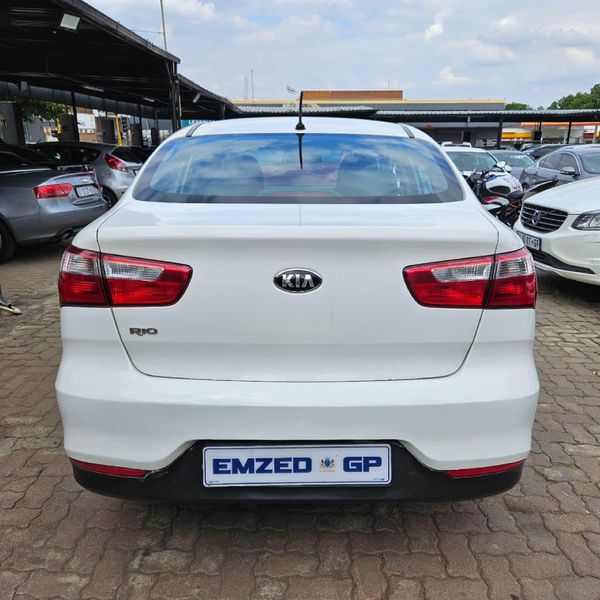 2018-Kia-Rio-14-Tec-Sedan-Auto image:15