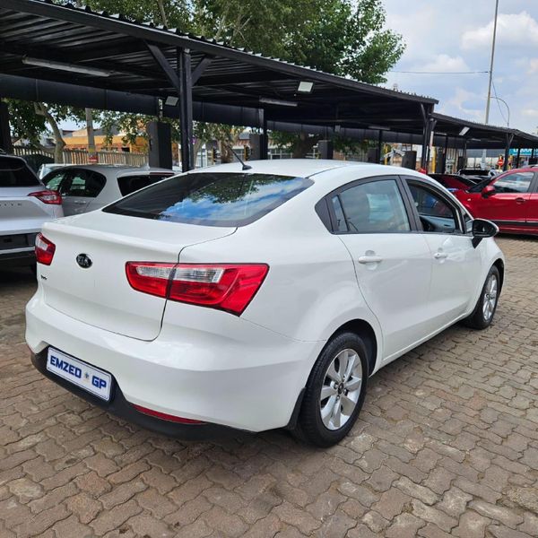 2018-Kia-Rio-14-Tec-Sedan-Auto image:6