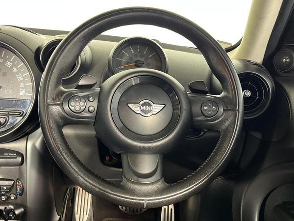 2016-MINI-Countryman-Cooper-S-Auto image:11