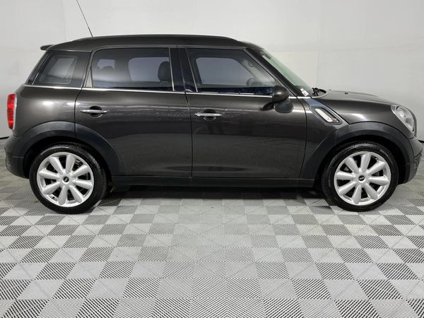2016-MINI-Countryman-Cooper-S-Auto image:16