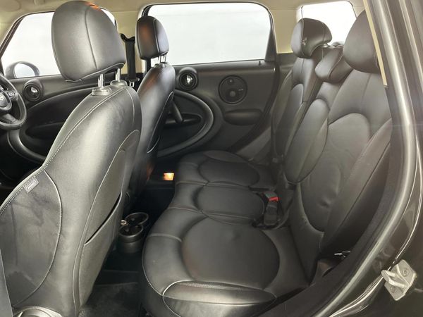 2016-MINI-Countryman-Cooper-S-Auto image:3