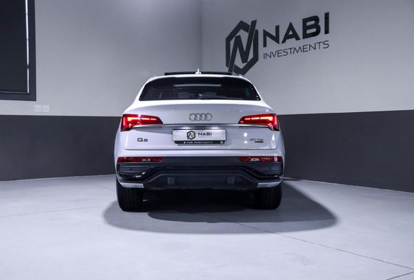 2023-Audi-Q5-Sportback-quattro-ADV-Auto-40-TDI image:3