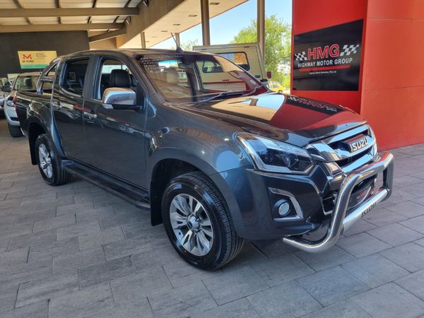 Used Isuzu KB 300 D-Teq LX Auto Double-Cab for sale in North West