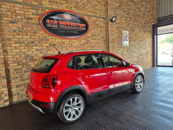 2016-Volkswagen-Polo-Cross-12-TSI image:7