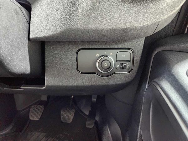 2026-Mercedes-Benz-Sprinter-311-20-CDI-FC-PV image:17