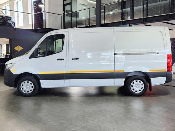 2026-Mercedes-Benz-Sprinter-311-20-CDI-FC-PV image:3