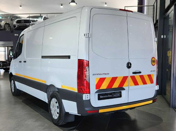 2026-Mercedes-Benz-Sprinter-311-20-CDI-FC-PV image:5
