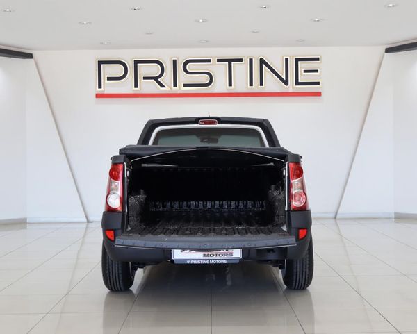 2022-Nissan-NP200-16 image:5