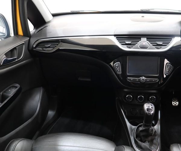 2019-Opel-Corsa-14T-GSi-3-dr image:11