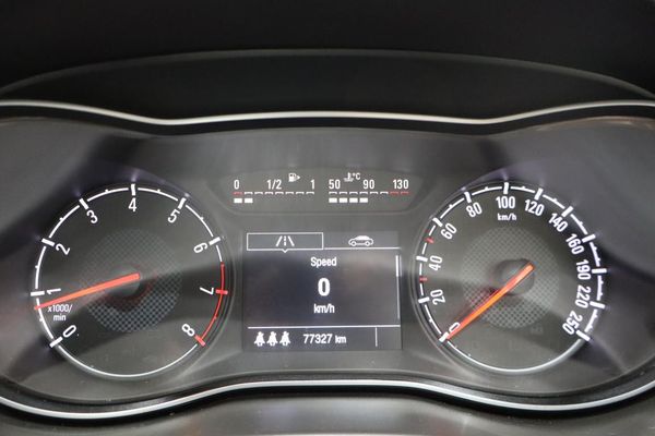 2019-Opel-Corsa-14T-GSi-3-dr image:8