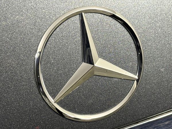 2021-Mercedes-Benz-S-Class-S-400d-4Matic image:11