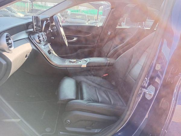 2018-Mercedes-Benz-C-Class-C200-AUTO image:14