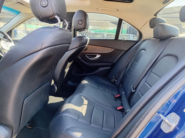 2018-Mercedes-Benz-C-Class-C200-AUTO image:16