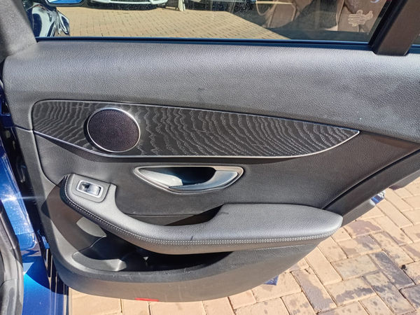 2018-Mercedes-Benz-C-Class-C200-AUTO image:20