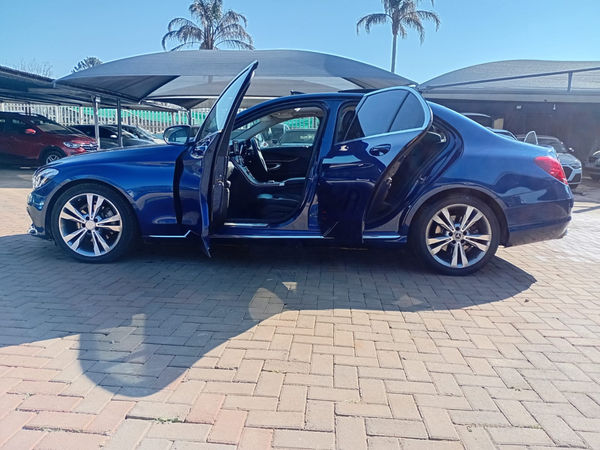 2018-Mercedes-Benz-C-Class-C200-AUTO image:5