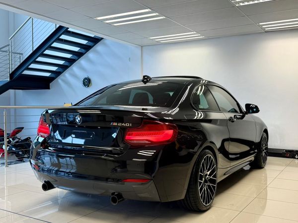 2020-BMW-2-Series-M240i-Coupe-Auto image:11