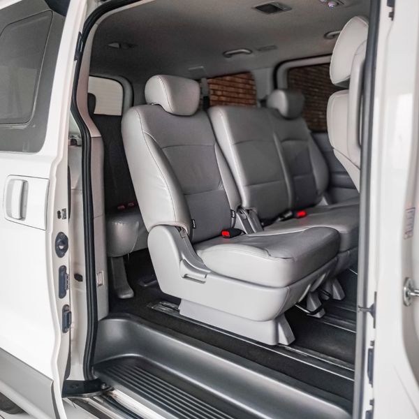 2018-Hyundai-H-1-25-CRDi-Elite-Auto image:11