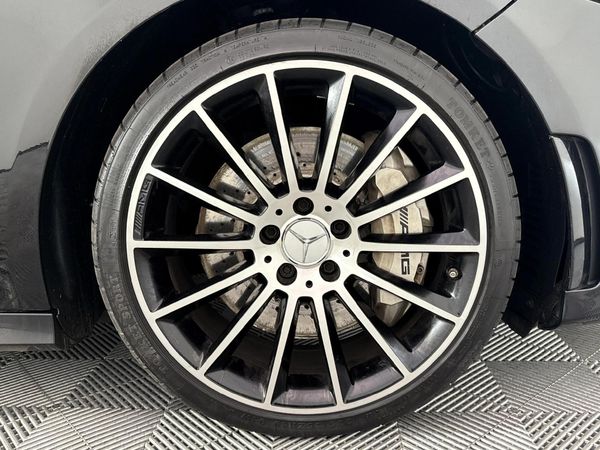 2020-Mercedes-AMG-A-Class-A35-AMG-4Matic image:3