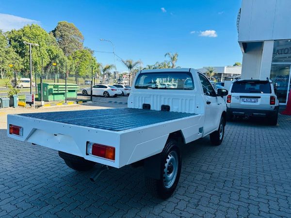 2026-Toyota-Hilux-24-GD-6-4x4-Single-Cab image:5