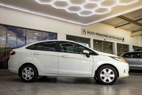 2011-Ford-Fiesta-16-TDCi-Ambiente image:3