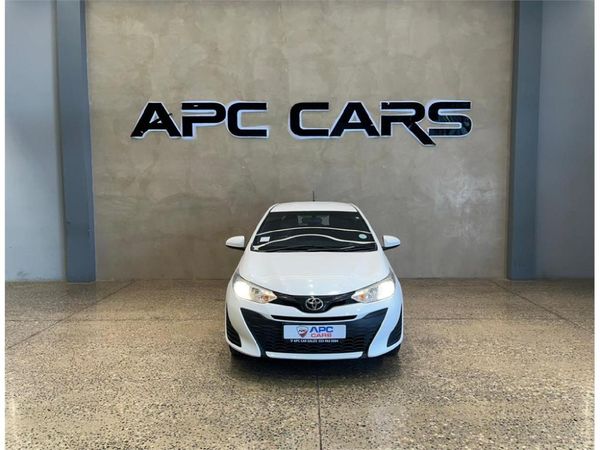 2019-Toyota-Yaris-15-XI-5-dr image:2