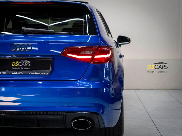2016-Audi-RS3-Sportback-quattro image:11