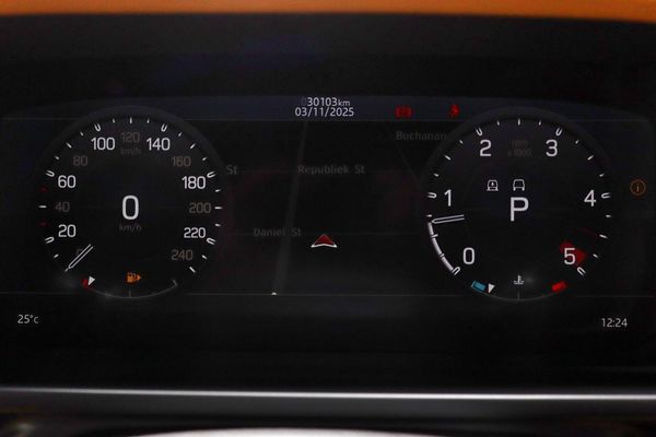 2021-Land-Rover-Defender-110-D300-X-221kW image:21