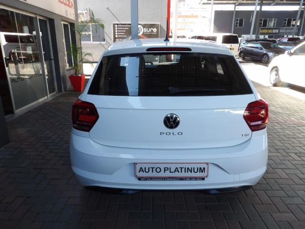 2021-Volkswagen-Polo-10-TSI-Trendline image:4