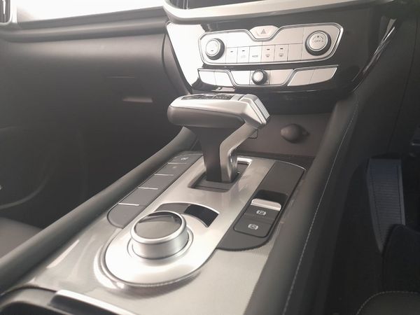 2026-GWM-P-Series-P300-24TD-LS-Auto-Double-Cab image:13