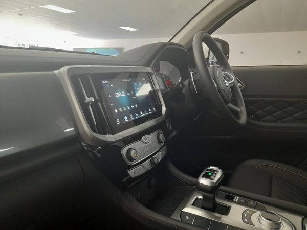 2026-GWM-P-Series-P300-24TD-LS-Auto-Double-Cab image:14